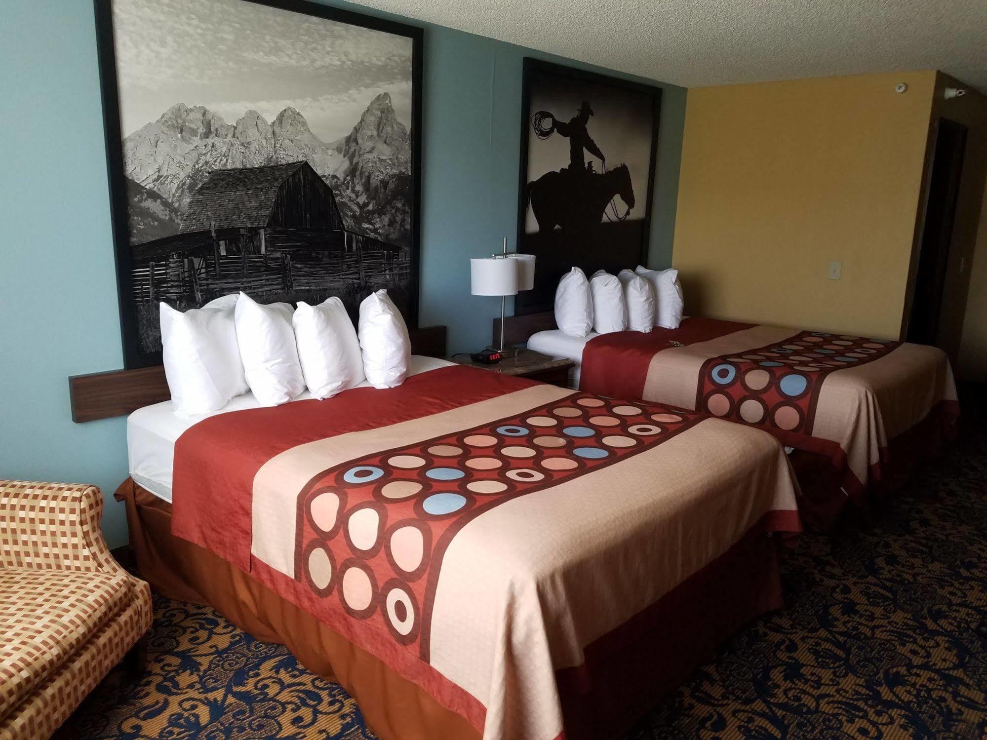 Super 8 By Wyndham Casper East/evansville Evansville