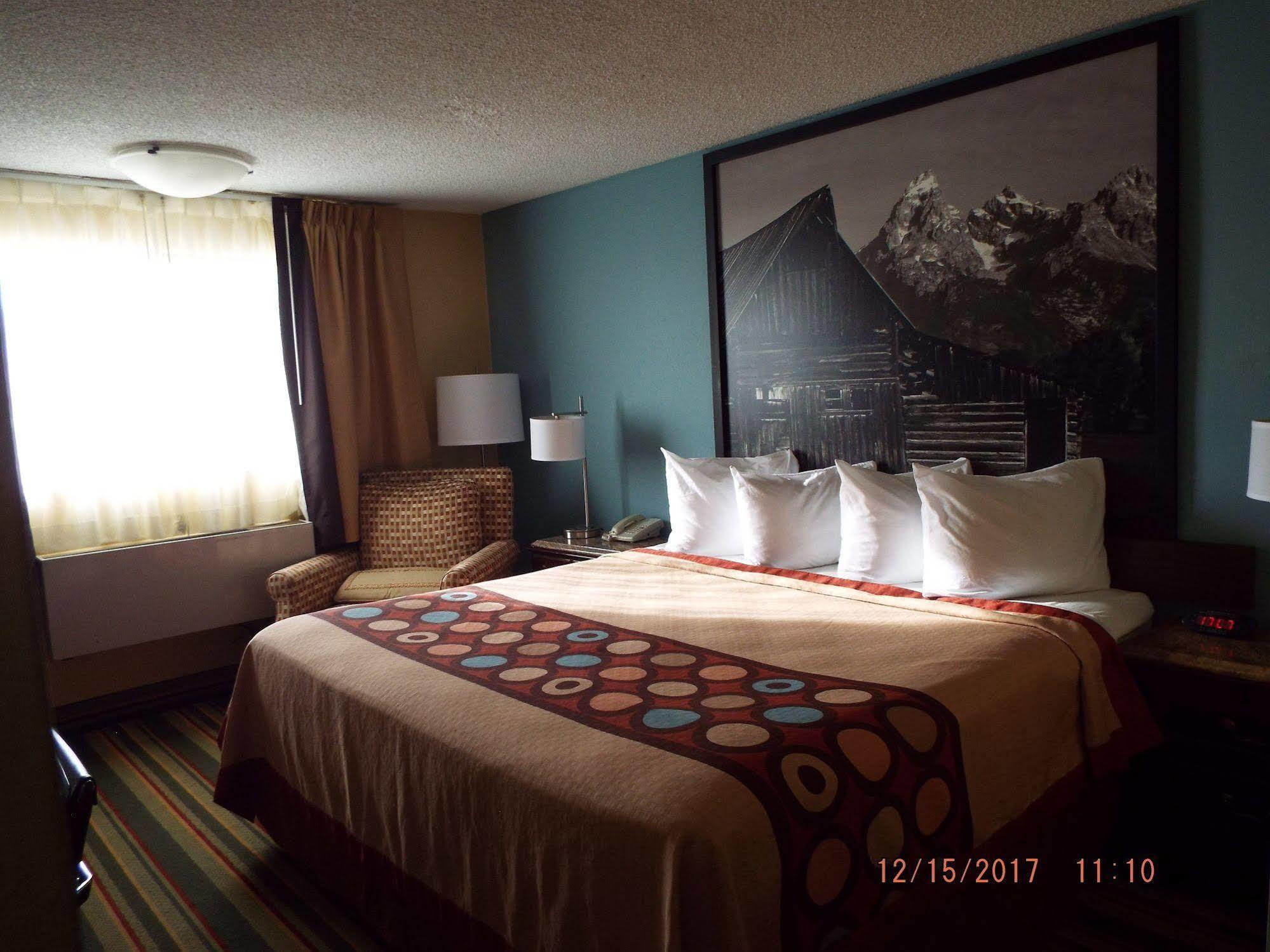 Super 8 By Wyndham Casper East/evansville Lodge