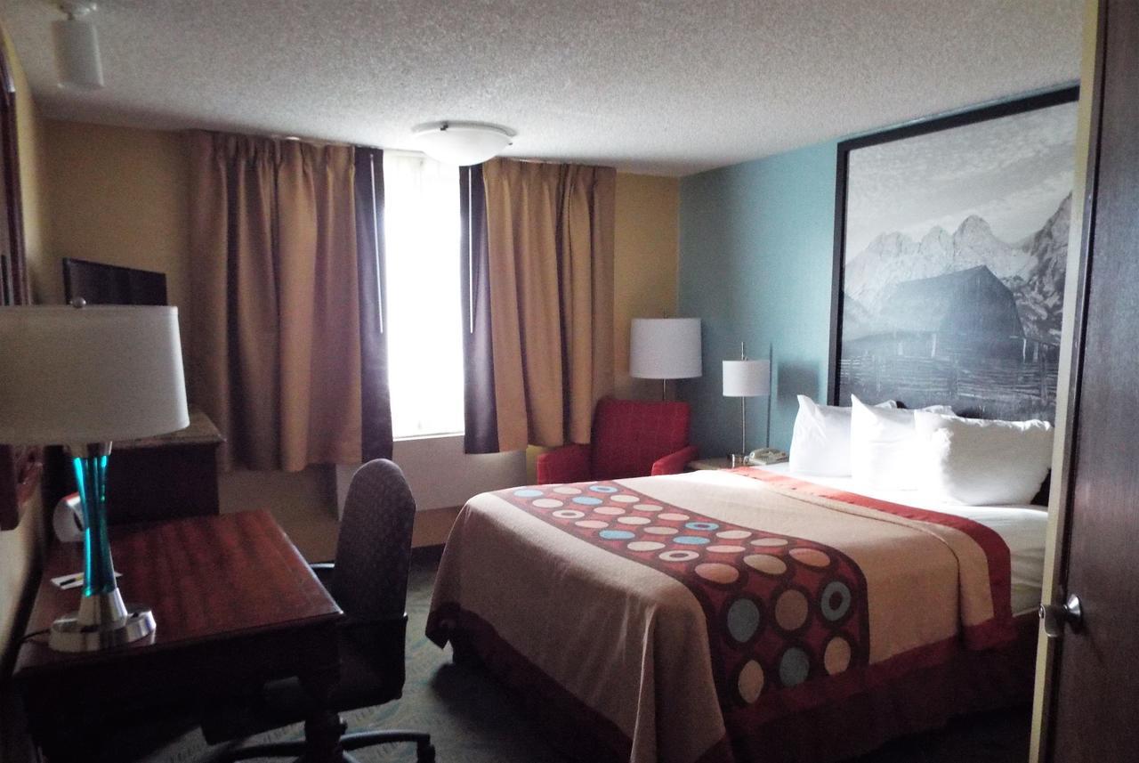 Super 8 By Wyndham Casper East/evansville Lodge